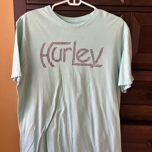 L Hurley graphic tee.